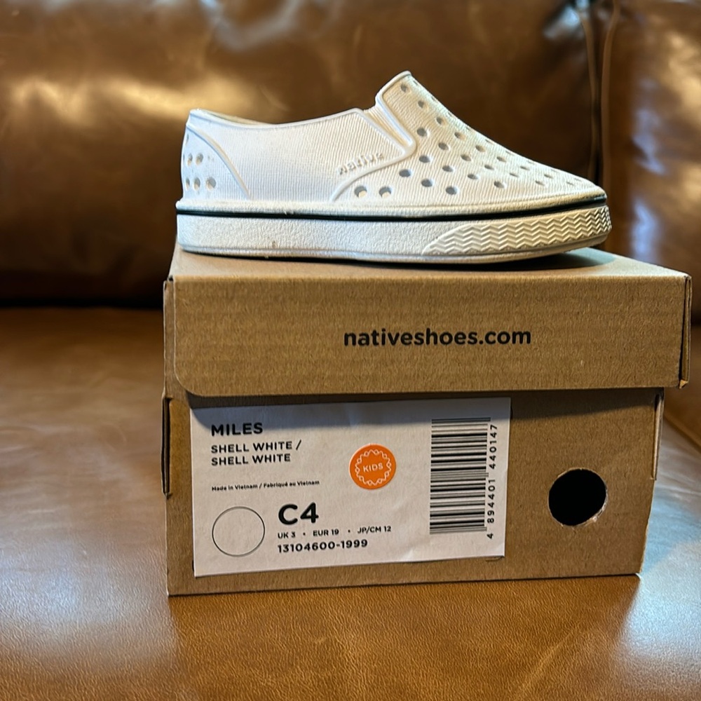 White Children’s native shoes slip on excellent used condition